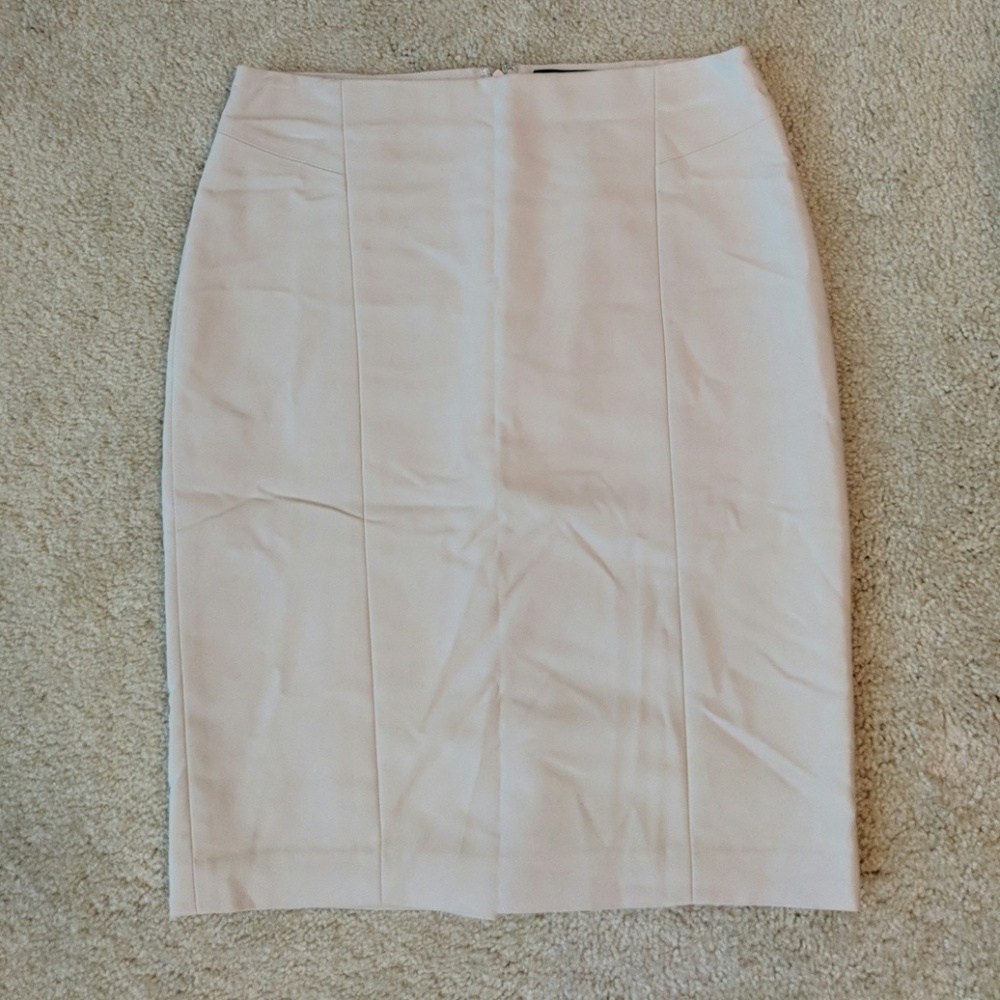 NWOT Ann Taylor pencil skirt